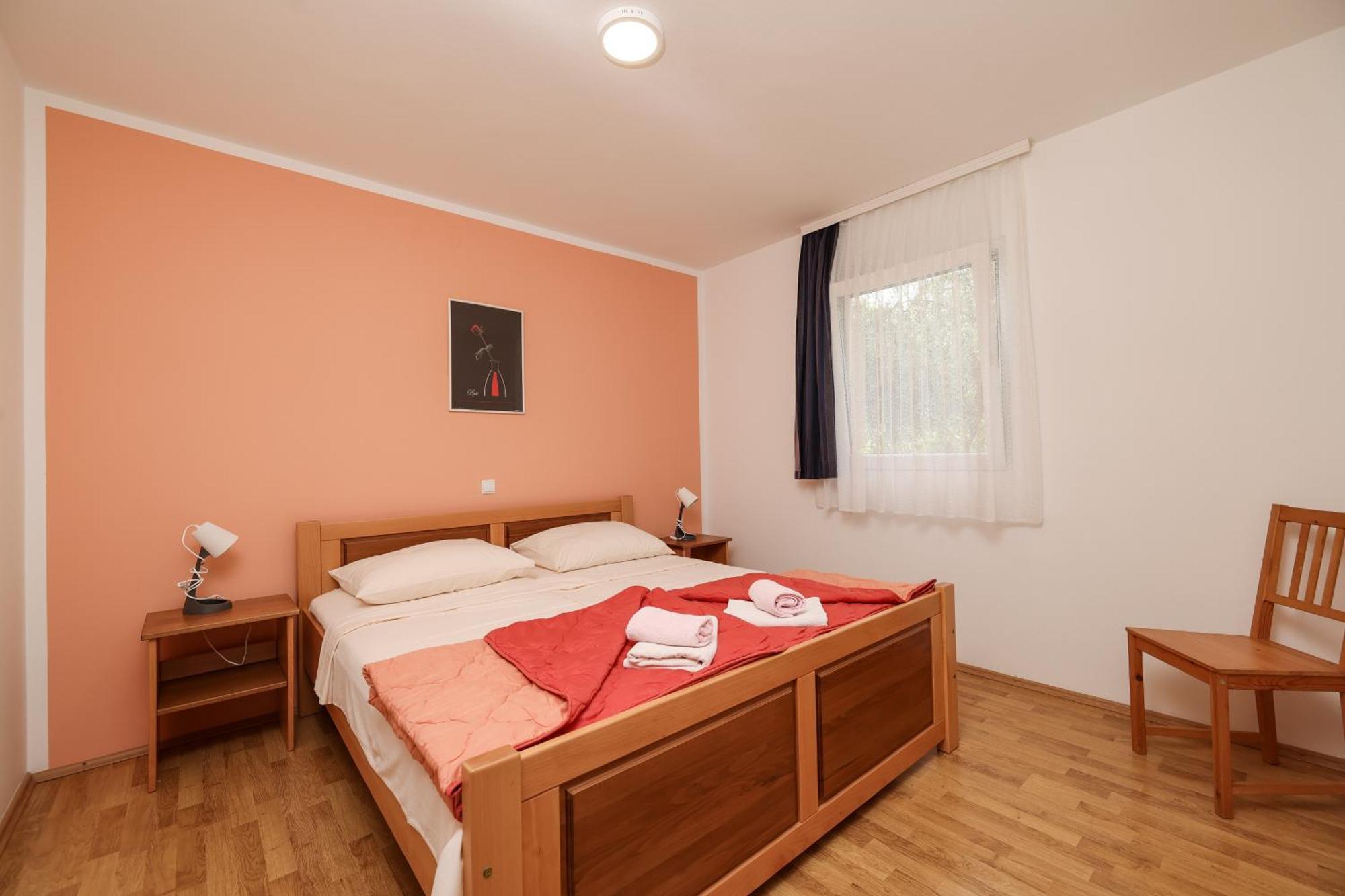 Apartments Kika Nin Exterior foto